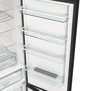 MABAGOR-300Wx300H-mabagor-imagelib-full-trim-6-2-6221e2c4e0a9fb2